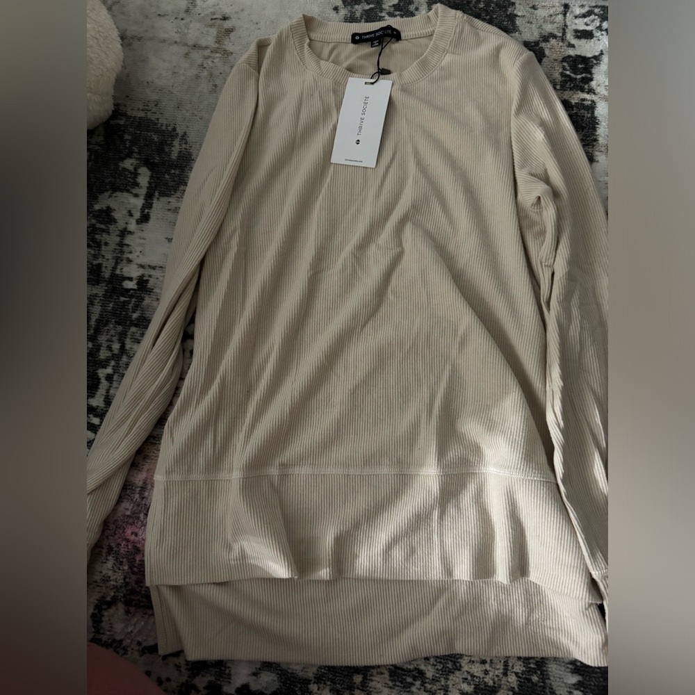 NWT Thrive Societe shirt